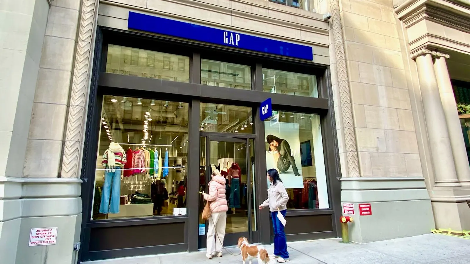 Gap Q3 recovery
